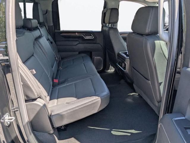 Photo of 2024 Onyx Black GMC Sierra 2500
