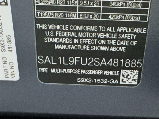 Photo of 2025 Varesine Blue Metallic Land Rover Range Rover Sport