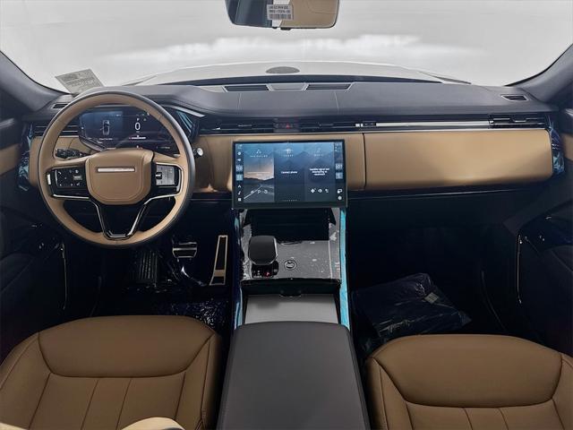 Photo of 2025 Varesine Blue Metallic Land Rover Range Rover Sport