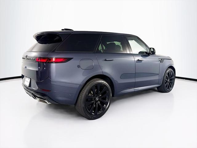 Photo of 2025 Varesine Blue Metallic Land Rover Range Rover Sport