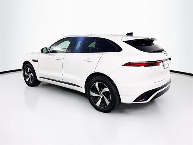 Photo of 2025 Fuji White Jaguar F-PACE