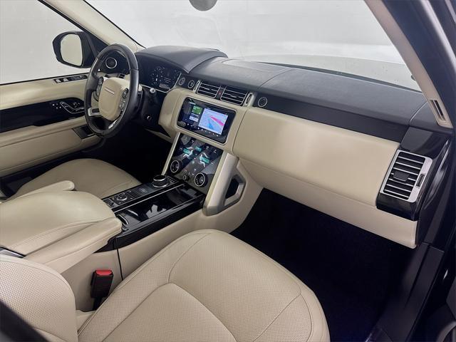 Photo of 2019 Santorini Black Metallic Land Rover Range Rover