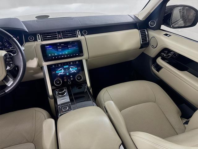 Photo of 2019 Santorini Black Metallic Land Rover Range Rover