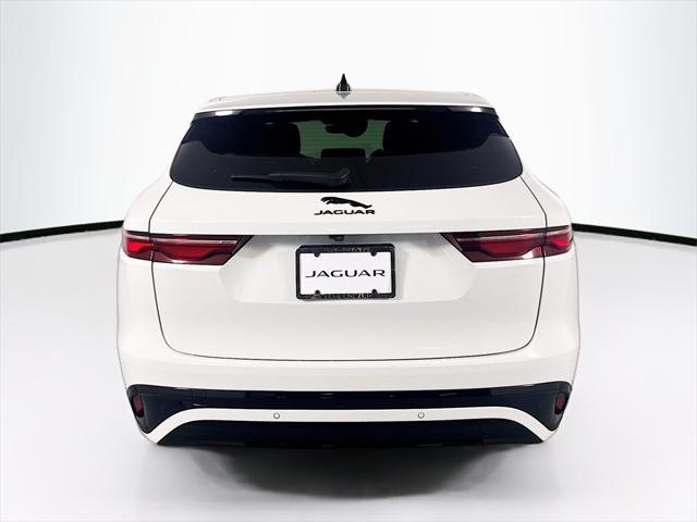 Photo of 2025 White Jaguar F-PACE