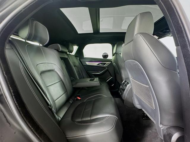 Photo of 2025 White Jaguar F-PACE
