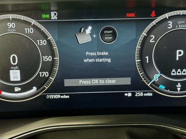 Photo of 2025 White Jaguar F-PACE