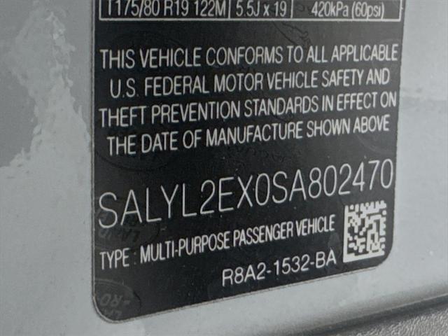 Photo of 2025 Arroios Grey Metallic Land Rover Range Rover Velar