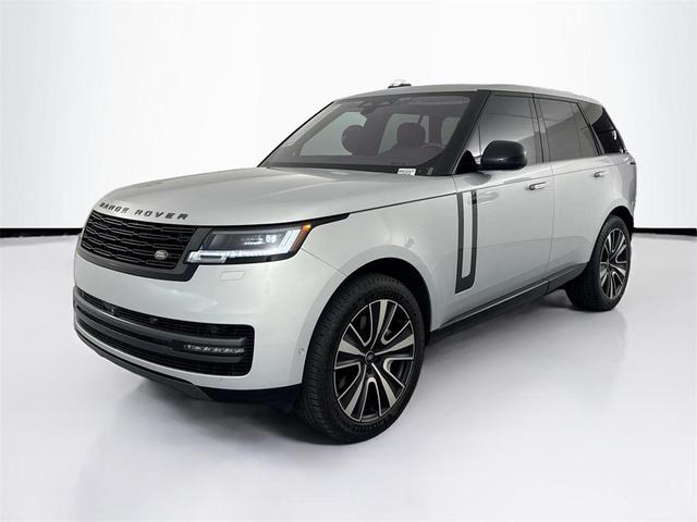 Photo of 2023 Hakuba Silver Metallic Land Rover Range Rover