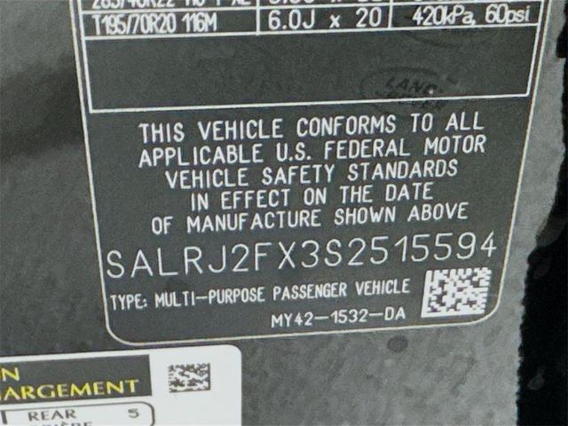 Photo of 2025 Santorini Black Metallic Land Rover Discovery