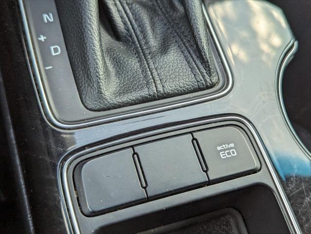 Photo of 2015 SILVER Kia Sorento