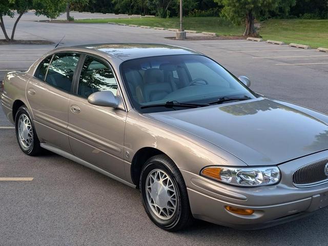 Photo of 2001 Golden Globe Metallic Buick LeSabre