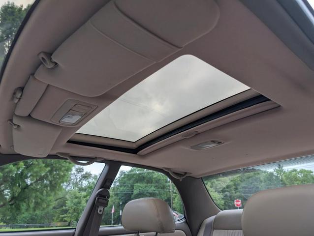Photo of 1995 Gold Lexus ES 300