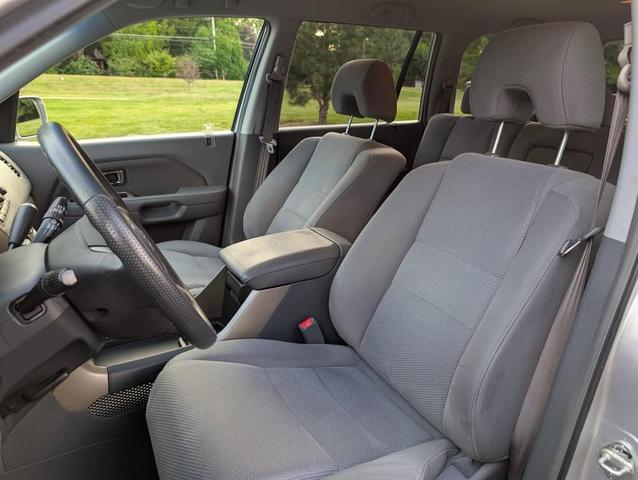Photo of 2007 Billet Silver Metallic Honda Pilot