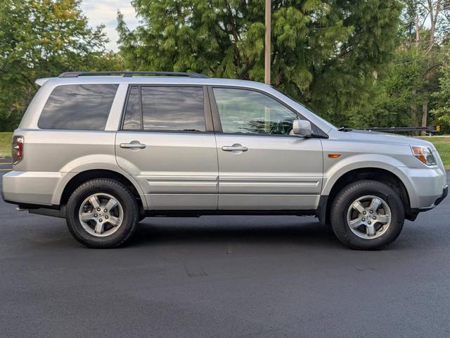 Photo of 2007 Billet Silver Metallic Honda Pilot