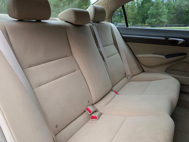 Photo of 2007 Beige Honda Civic Hybrid