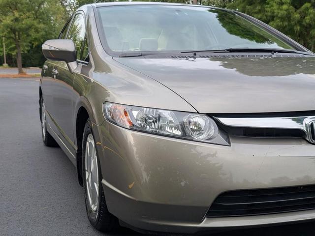Photo of 2007 Beige Honda Civic Hybrid