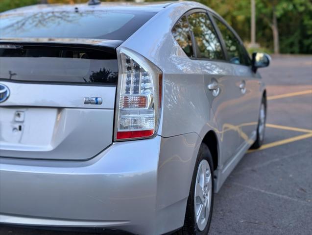 Photo of 2010 Classic Silver Metallic Toyota Prius