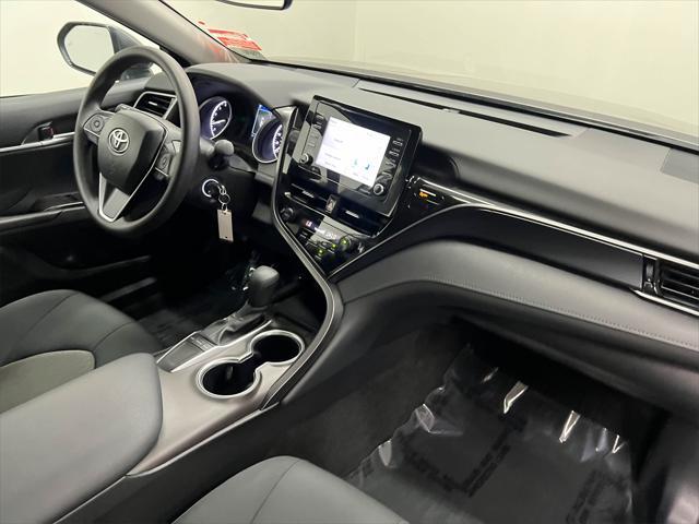Photo of 2024 Predawn Gray Mica Toyota Camry