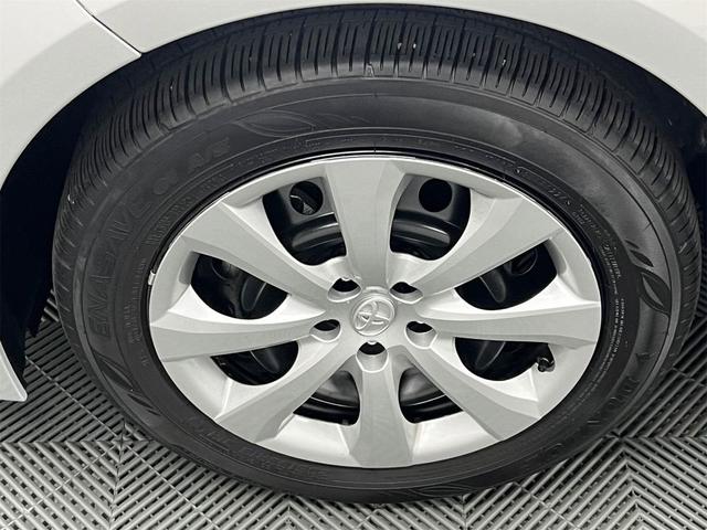 Photo of 2024 Classic Silver Metallic Toyota Corolla