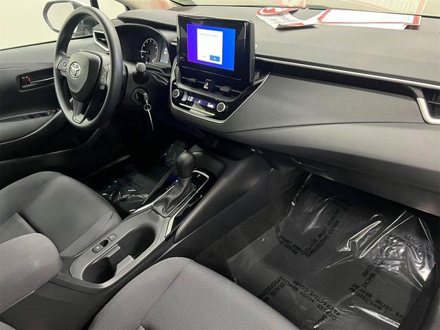 Photo of 2024 Classic Silver Metallic Toyota Corolla