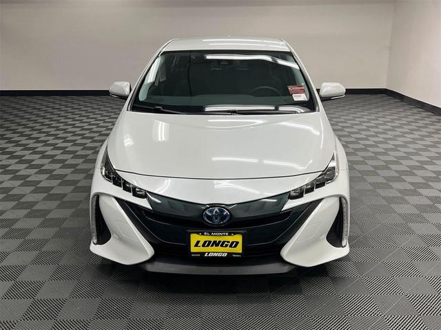 Photo of 2022 Wind Chill Pearl Toyota Prius Prime