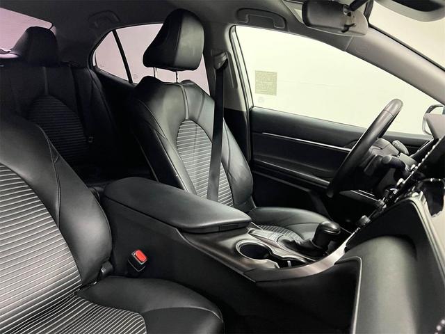 Photo of 2023 Ice Cap Toyota Camry