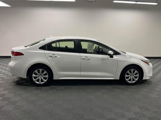 Photo of 2024 Ice Cap Toyota Corolla Hybrid