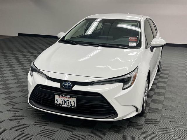 Photo of 2024 Ice Cap Toyota Corolla Hybrid