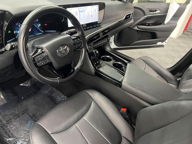 Photo of 2022 Oxygen White Toyota Mirai