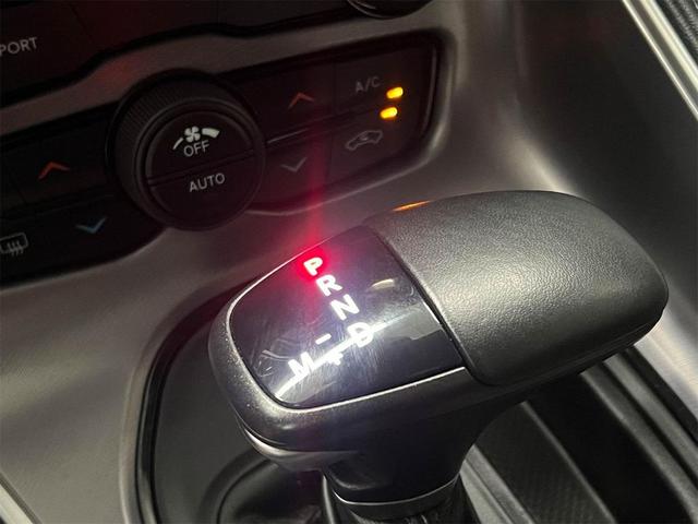 Photo of 2020 Granite Pearlcoat Dodge Challenger