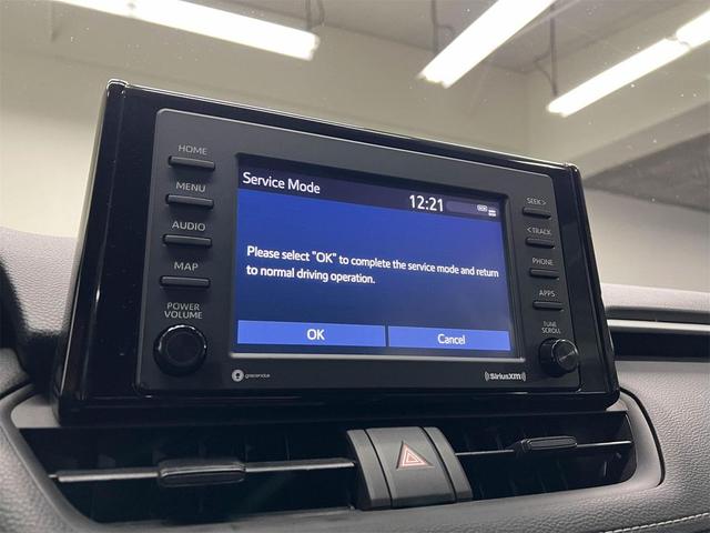 Photo of 2022 Midnight Black Metallic Toyota RAV4