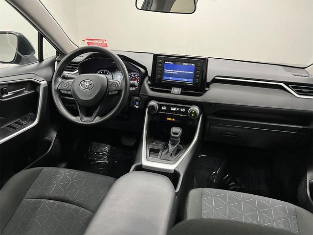 Photo of 2022 Midnight Black Metallic Toyota RAV4