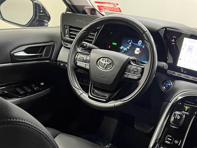 Photo of 2022 Black Toyota Mirai