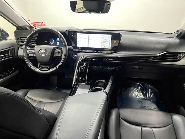Photo of 2022 Black Toyota Mirai