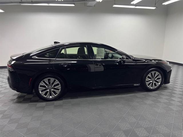 Photo of 2022 Black Toyota Mirai