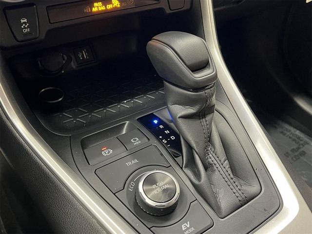 Photo of 2025 Ice Cap Toyota RAV4 Hybrid