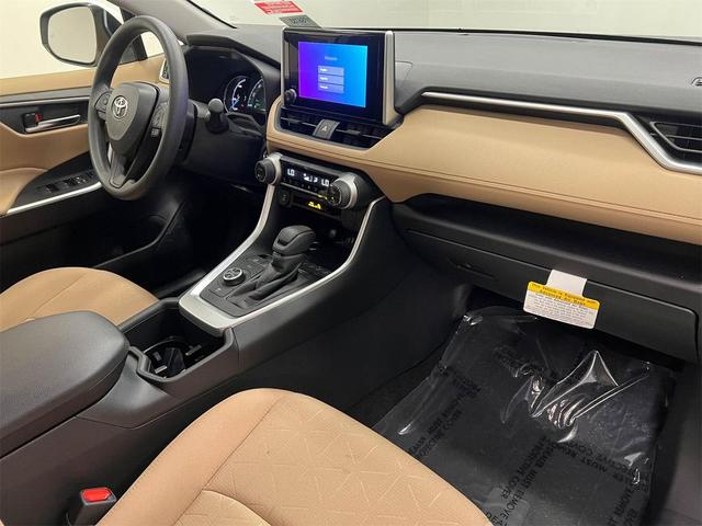 Photo of 2025 Ice Cap Toyota RAV4 Hybrid