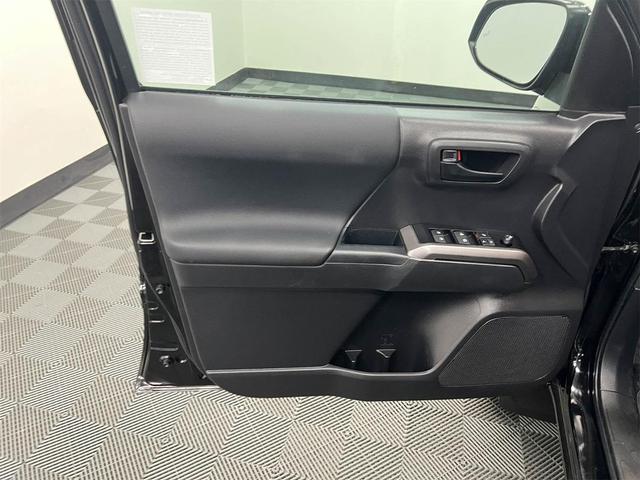 Photo of 2023 Black Toyota Tacoma