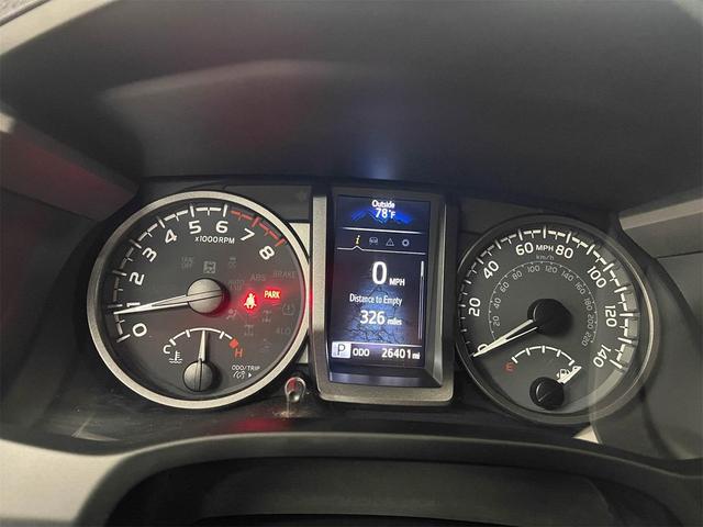 Photo of 2022 White Toyota Tacoma