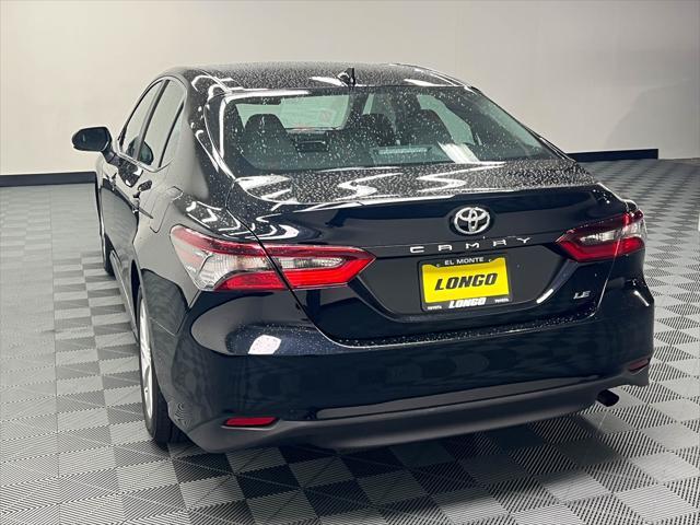 Photo of 2024 Midnight Black Metallic Toyota Camry
