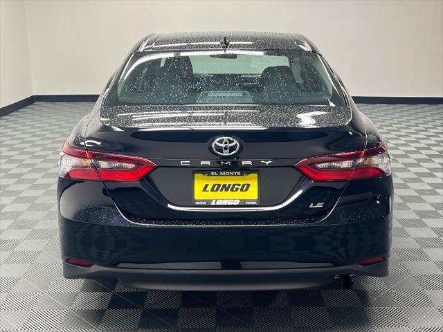 Photo of 2024 Midnight Black Metallic Toyota Camry