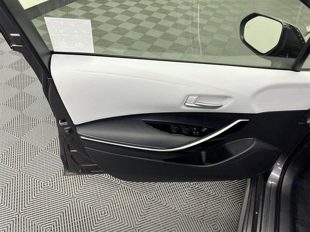 Photo of 2023 Magnetic Gray Metallic/Midnight Black Metallic Toyota Corolla