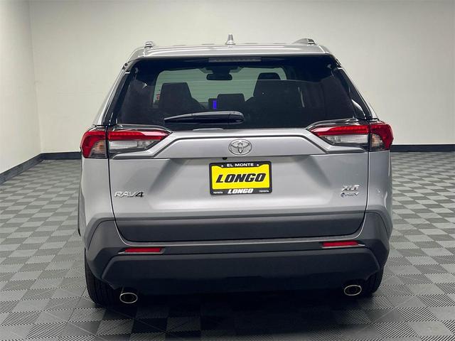 Photo of 2025 Silver Sky Metallic Toyota RAV4 Hybrid
