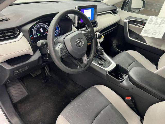 Photo of 2025 Silver Sky Metallic Toyota RAV4 Hybrid