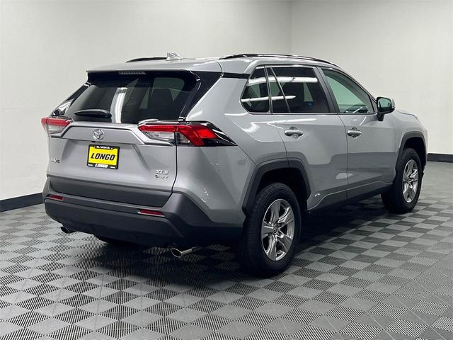 Photo of 2025 Silver Sky Metallic Toyota RAV4 Hybrid