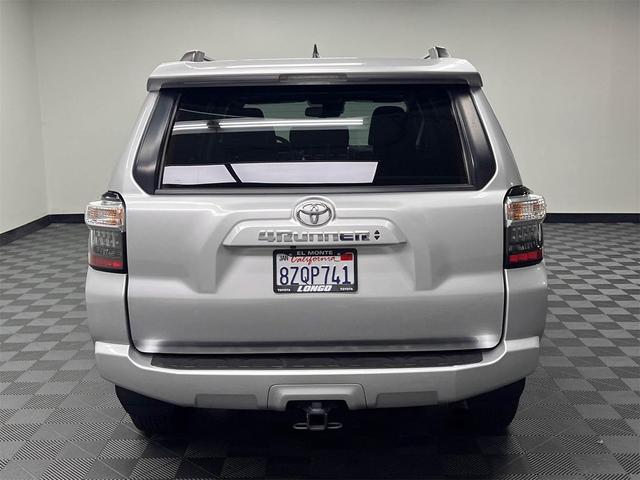 Photo of 2022 Classic Silver Metallic Toyota 4Runner