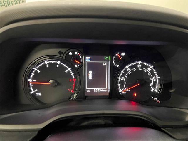 Photo of 2022 Classic Silver Metallic Toyota 4Runner