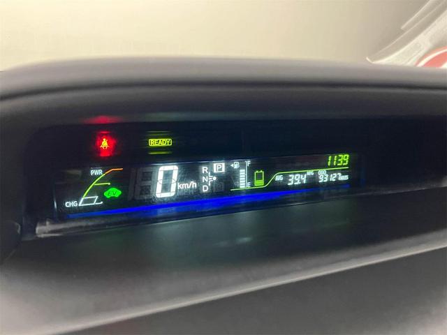 Photo of 2014 Clear Sky Metallic Toyota Prius v
