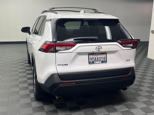 Photo of 2022 White Toyota RAV4