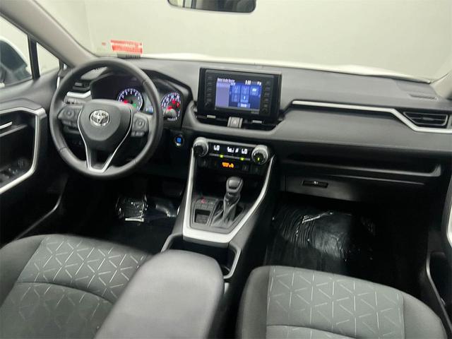Photo of 2022 White Toyota RAV4